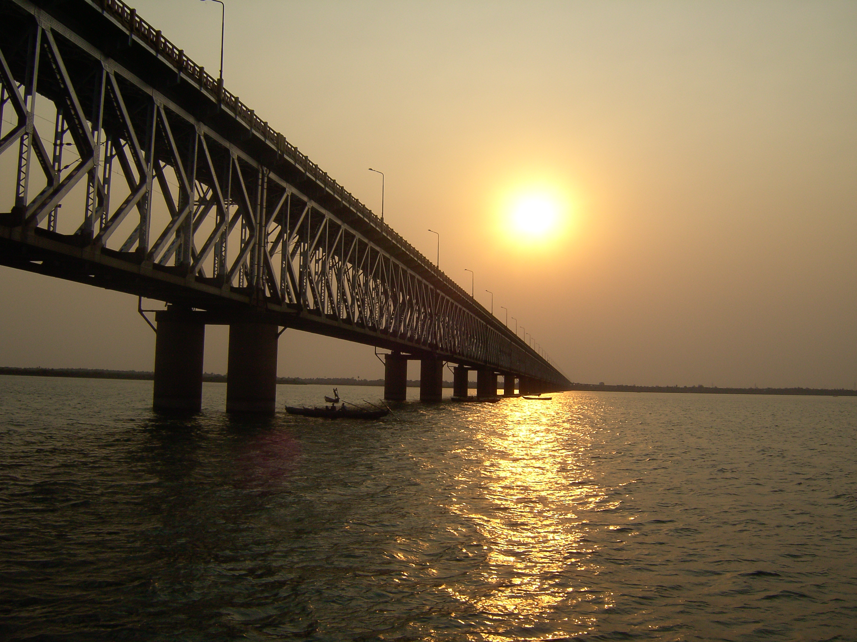 Rajahmundry to Papikondalu Papikondalu Godavari